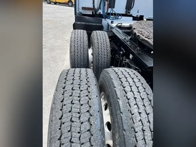 2022 Peterbilt 579