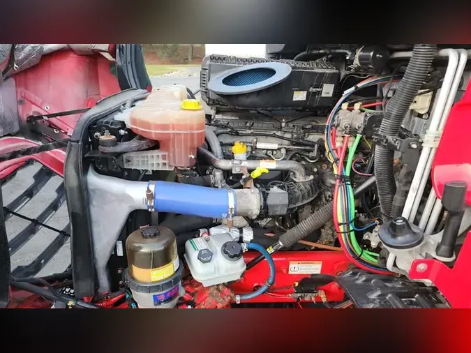 2020 FREIGHTLINER CA116