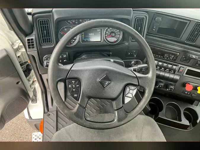 2019 INT LT625 6x4