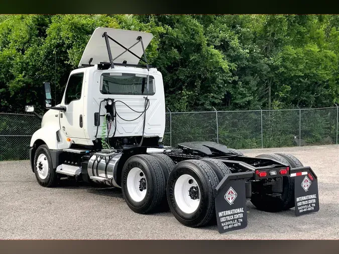 2022 INT LT625 6x4