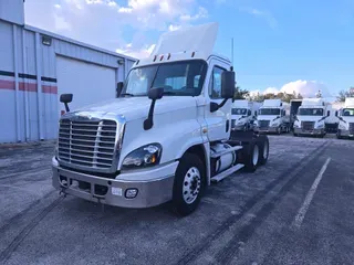 2018 FREIGHTLINER/MERCEDES CASCADIA 125