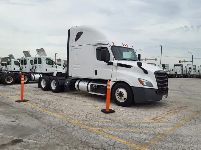 2019 FREIGHTLINER/MERCEDES CASCADIA 125