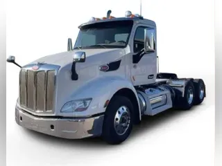 2020 Peterbilt 579