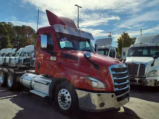 2019 FREIGHTLINER/MERCEDES NEW CASCADIA PX12664