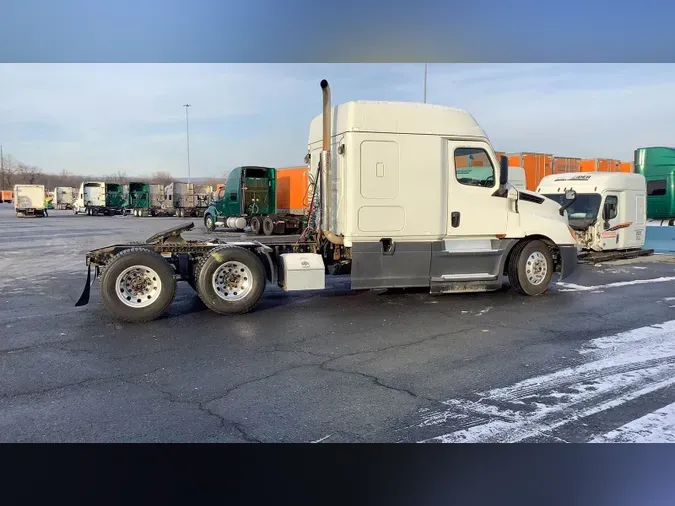 2020 Freightliner Cascadia 1269c5493ceb8234348b721879e8bdfff1f