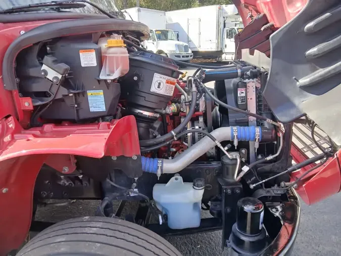 2020 FREIGHTLINER/MERCEDES M2 106