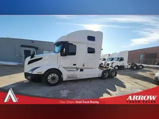 2021 VOLVO VNL64T760