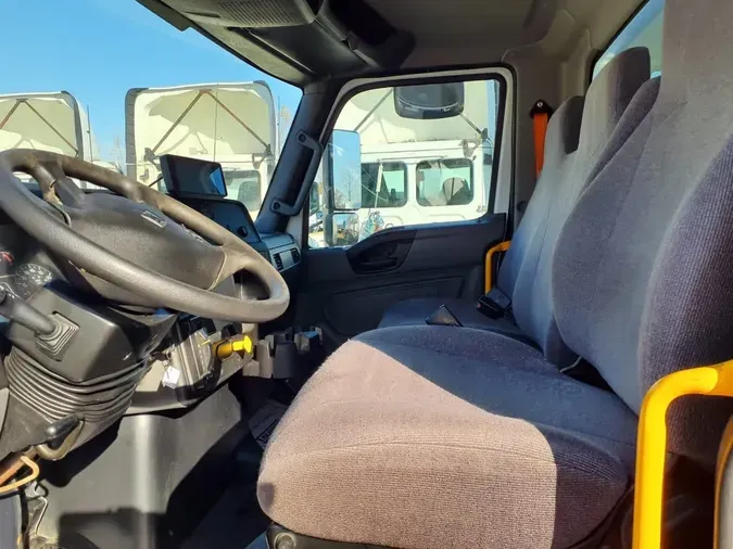 2021 NAVISTAR INTERNATIONAL MV607 (4X2)