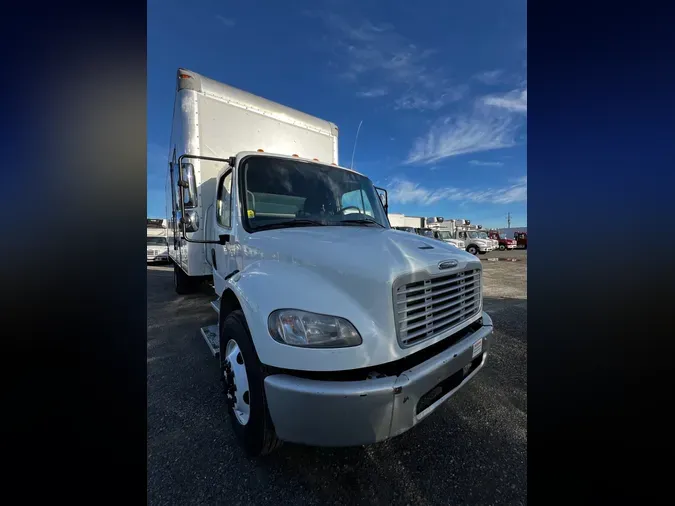 2019 FREIGHTLINER/MERCEDES M2 106