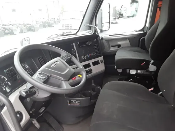 2019 FREIGHTLINER NEW CASCADIA PX12664