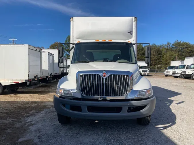 2019 NAVISTAR INTERNATIONAL 4300 LP