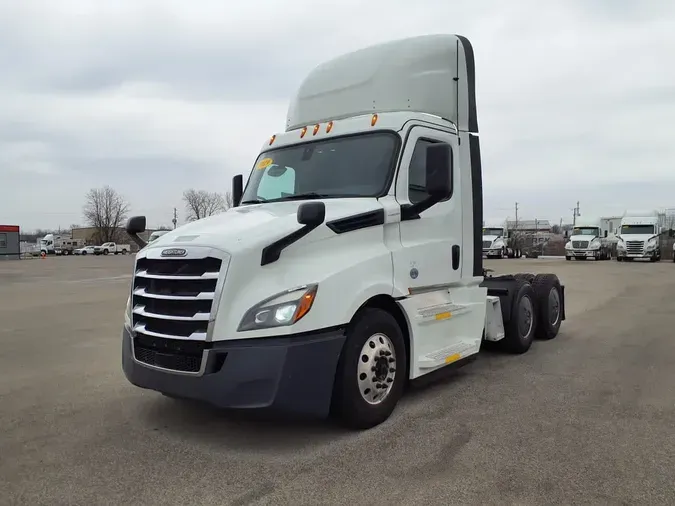 2019 FREIGHTLINER/MERCEDES NEW CASCADIA PX126649c63b4188c80b9d188a2fb579f2a4036