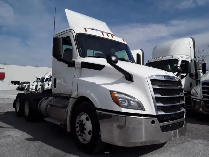 2019 FREIGHTLINER/MERCEDES NEW CASCADIA PX12664