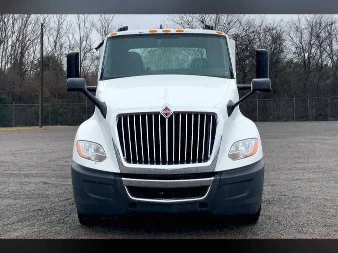 2020 INT LT625 6x49c65f5c2e684f71eeab0d9dcc0d76a7f