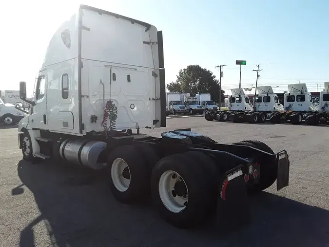 2020 FREIGHTLINER NEW CASCADIA PX12664