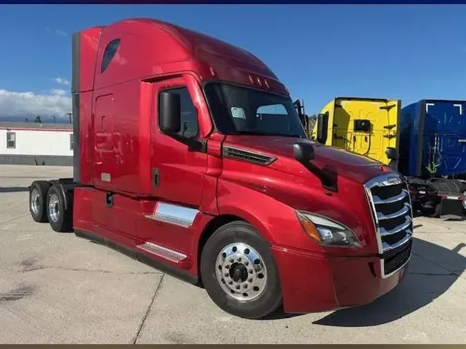 2021 Freightliner Cascadia