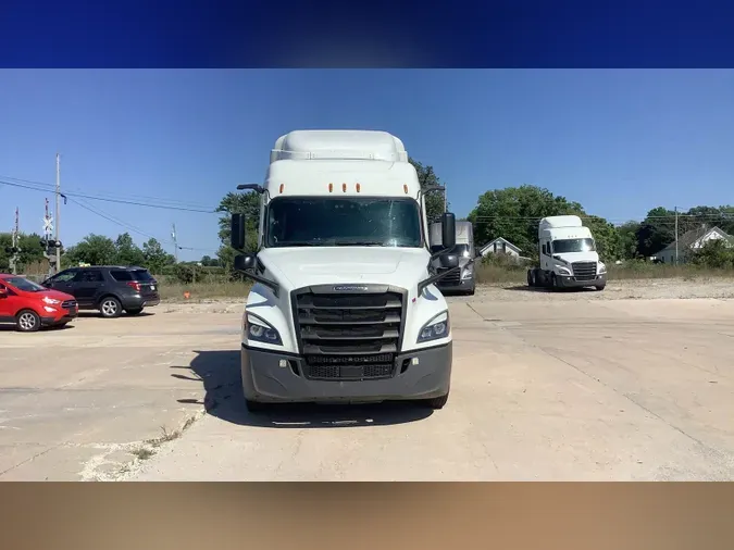 2022 Freightliner Cascadia 1269c6c22d3d6c47e1decc235a4ea6b2091