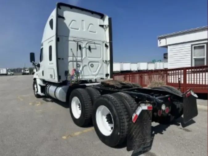 2019 FREIGHTLINER/MERCEDES CASCADIA 125