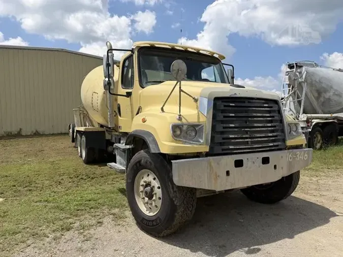 2016 FREIGHTLINER 114SD