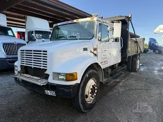 1999 INTERNATIONAL 4700