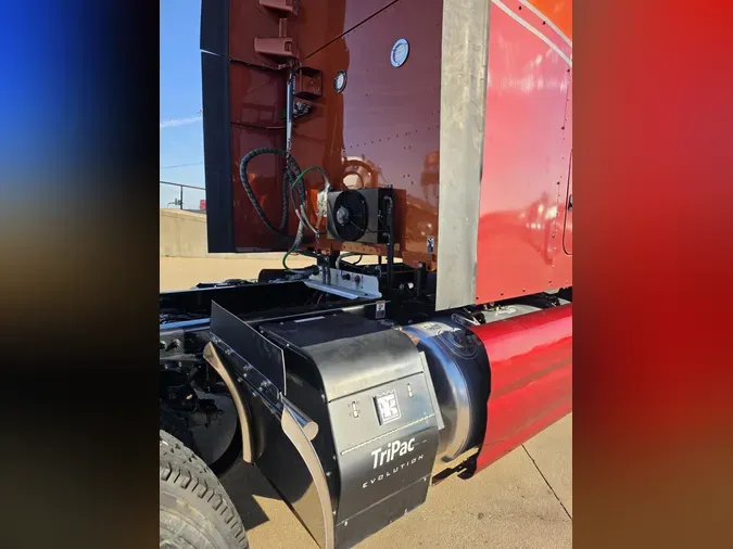 2021 Peterbilt 5799c71ae8d414891a64496dfc3bf1d9e9f