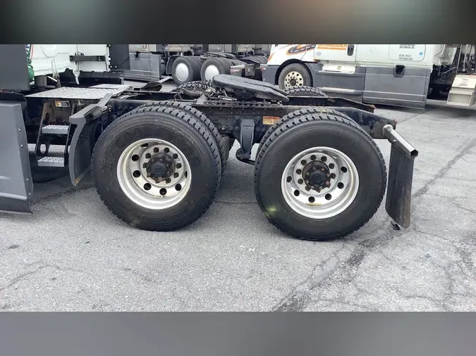 2022 Freightliner Cascadia 126