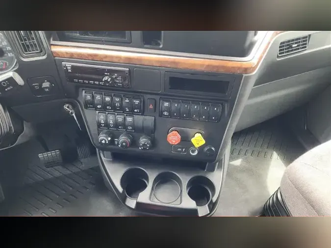 2020 INTERNATIONAL LT625