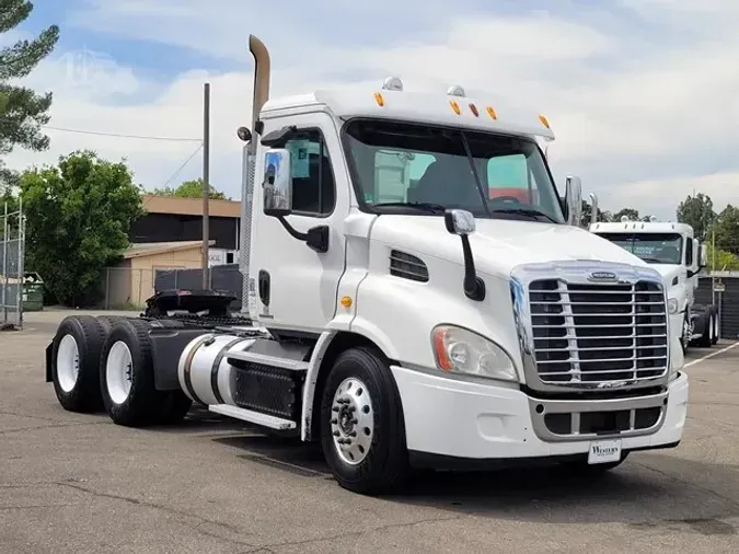 2012 FREIGHTLINER CASCADIA 1139c733d2fd12ab76f4dd453fb7f3921c8