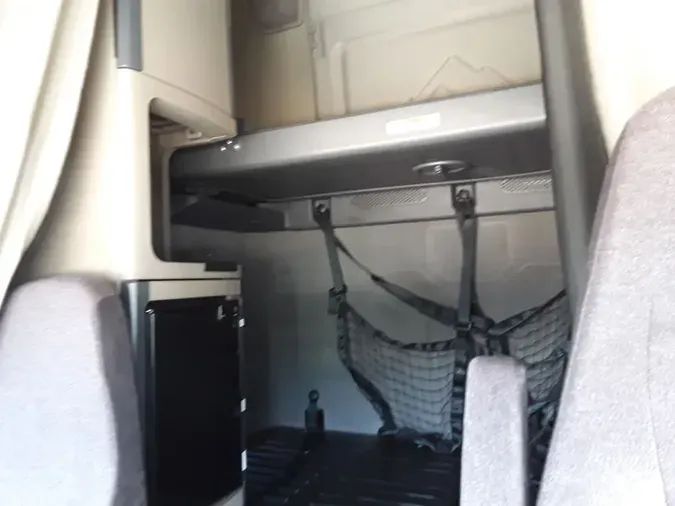 2018 FREIGHTLINER CASCADIA 125