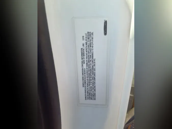 2020 FREIGHTLINER/MERCEDES M2 106