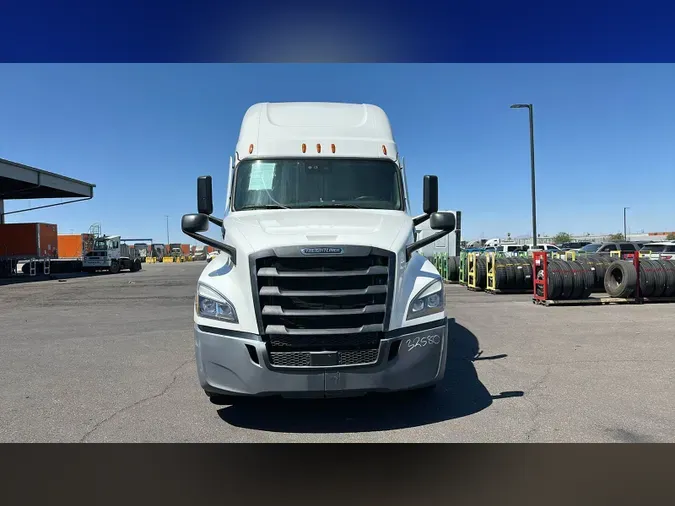 2024 Freightliner Cascadia 126