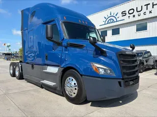 2022 Freightliner Cascadia 126