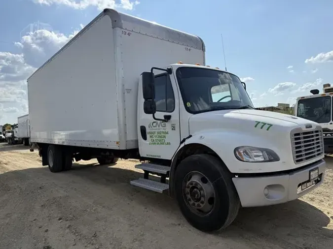 2022 FREIGHTLINER BUSINESS CLASS M2 106