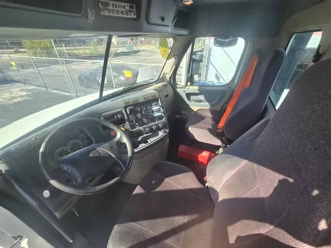 2019 FREIGHTLINER/MERCEDES CASCADIA 1259c7fee6a9fe1a53ec9b2dd8a230f8b04