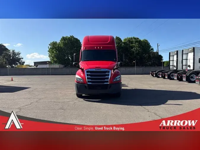 2022 FREIGHTLINER CA126