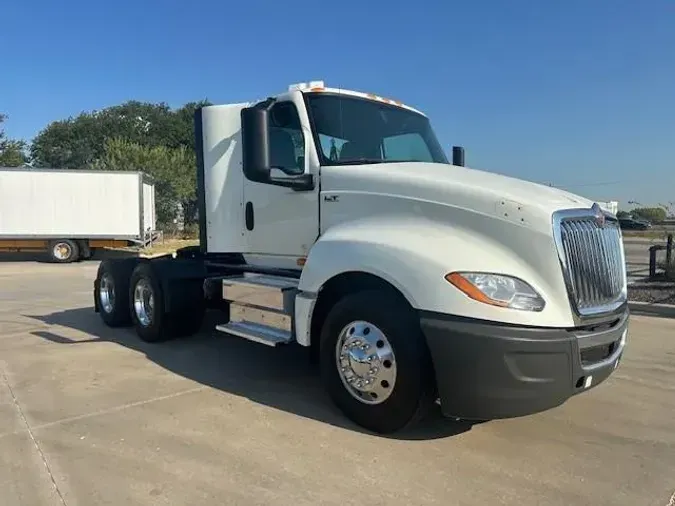 2020 International LT625