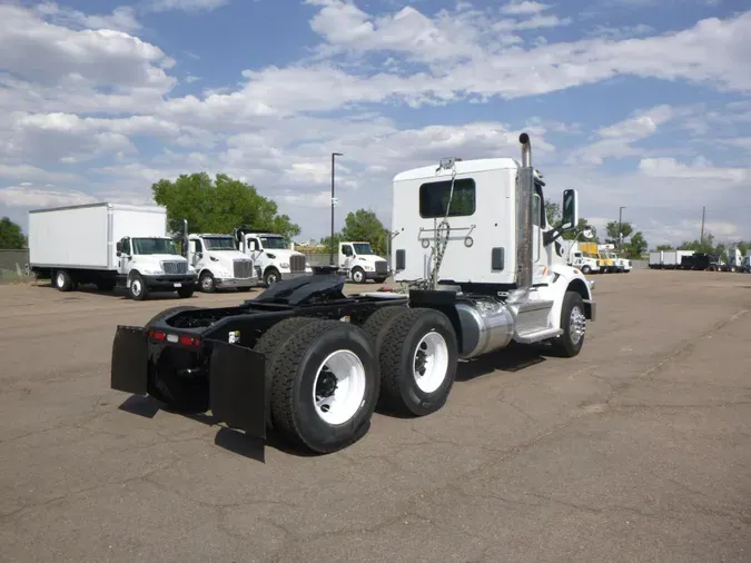 2020 Peterbilt 567