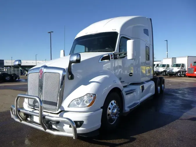 2021 Kenworth T680