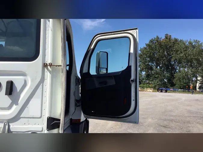 2020 Freightliner Cascadia 1269c930ac197641296549bf1f8718e28f4