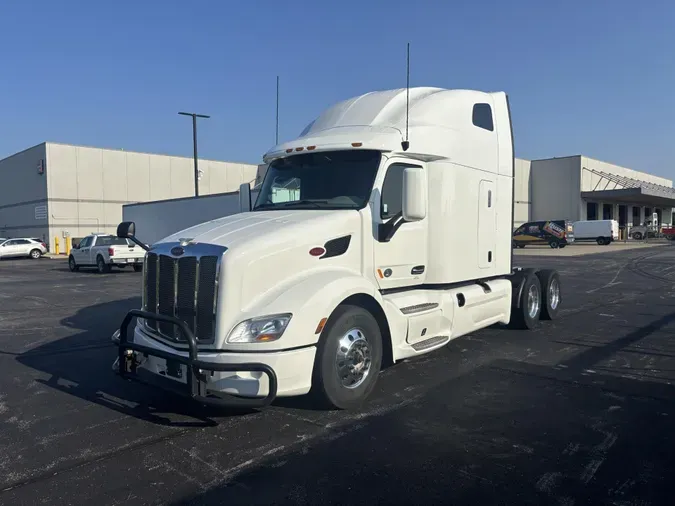 2022 Peterbilt 579