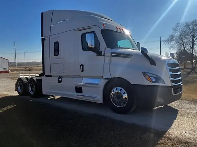 2021 FREIGHTLINER CASCADIA9c98276fdc727b1037dfcb23d55f794e