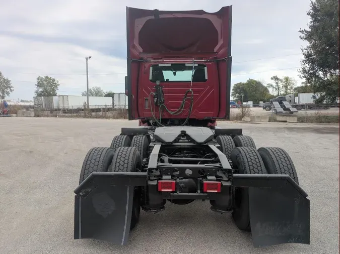 2021 International LT625