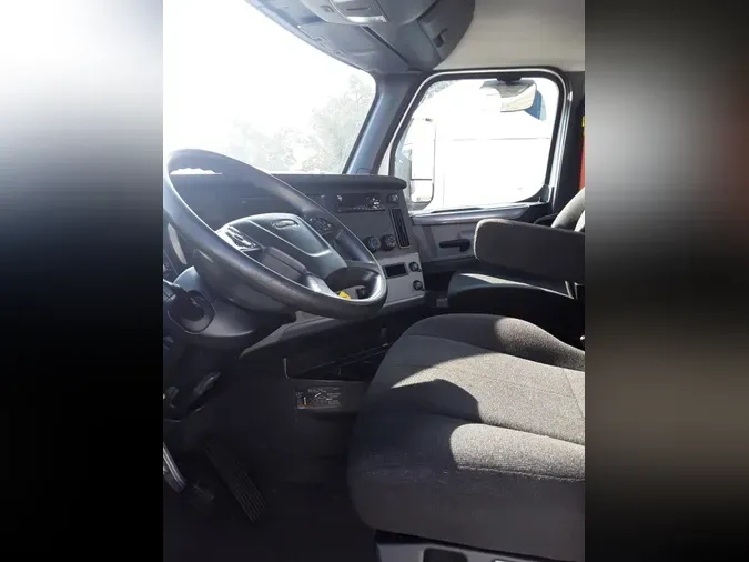 2019 FREIGHTLINER NEW CASCADIA PX12664