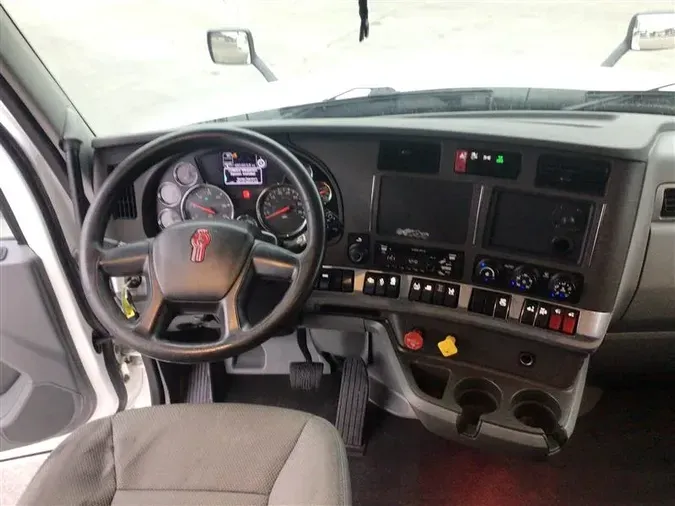 2019 KENWORTH T680