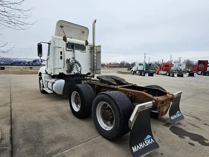 2005 FREIGHTLINER Columbia