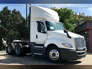 2021 INT LT625 6x4