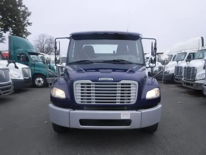 2018 FREIGHTLINER/MERCEDES M2 106