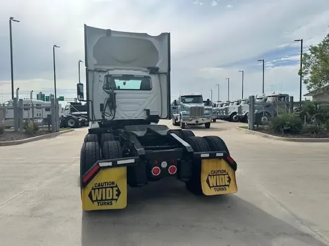 2019 International LT625