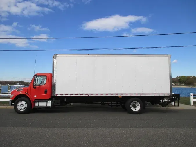 2018 FREIGHTLINER M2