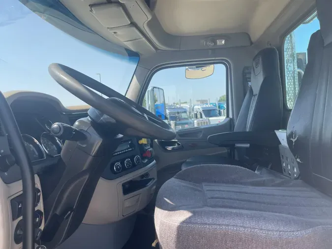 2022 Peterbilt 567